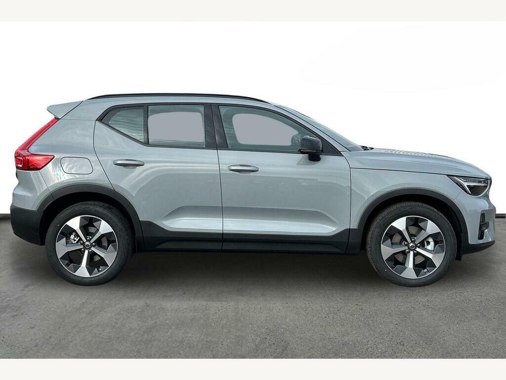 Volvo XC40 Plus, B3 Mild Hybrid, Dark ST26MVY Grey #3