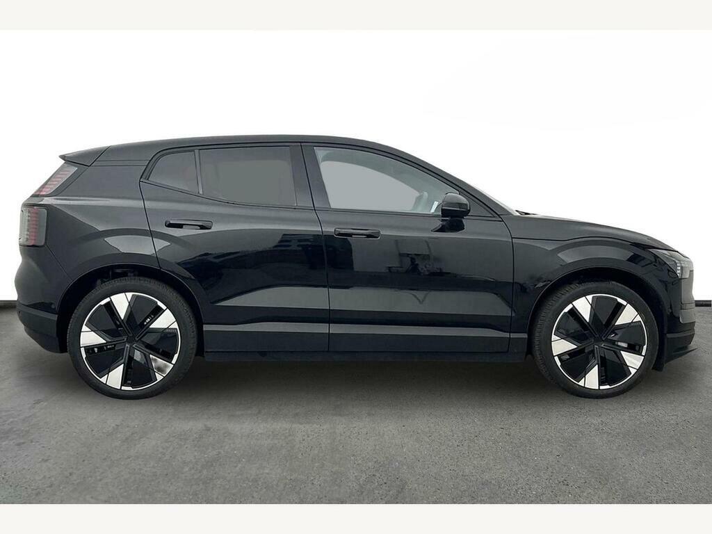 Volvo EX30 Ultra, Twin Motor Performance, Black #3