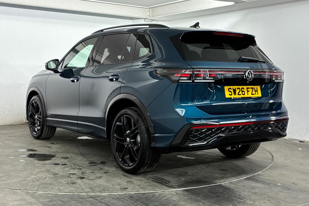 Volkswagen Tiguan 1.5 Etsi 150 Black Edition Dsg Blue #3