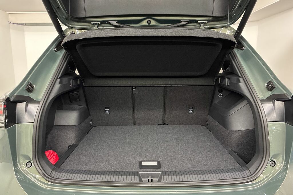 Volkswagen Tiguan 1.5 Etsi Mhev R-line Suv Hybrid Dsg 15 Blue #11