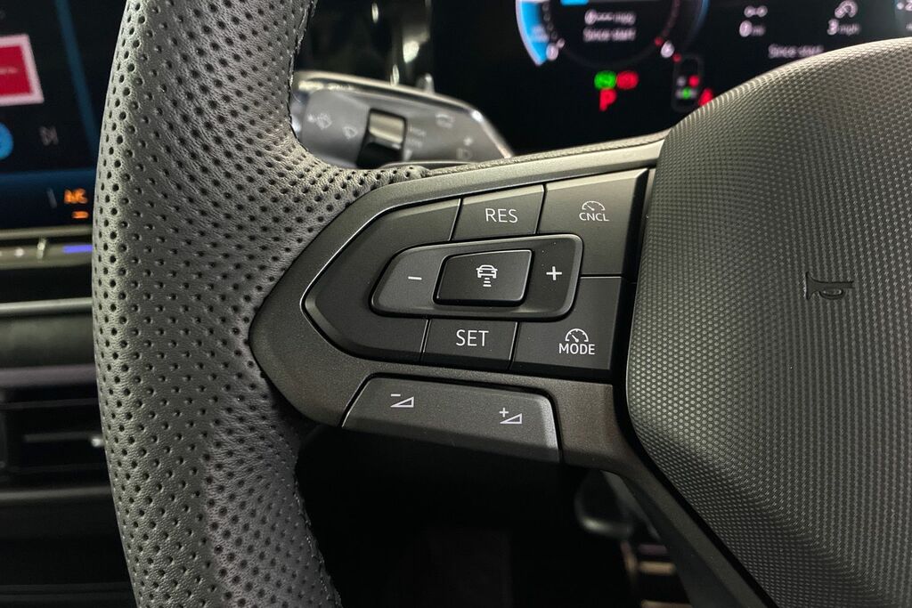 Volkswagen Tiguan 1.5 Etsi Mhev R-line Suv Hybrid Dsg 15 Blue #14
