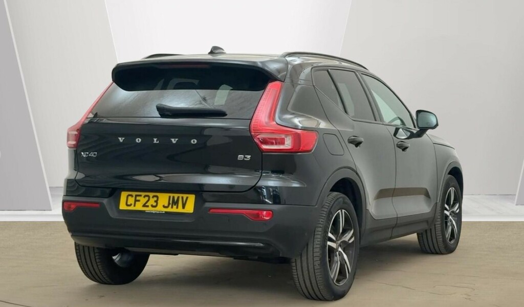 Volvo XC40 Plus, B3 Mild Hybrid, Dark Black #3
