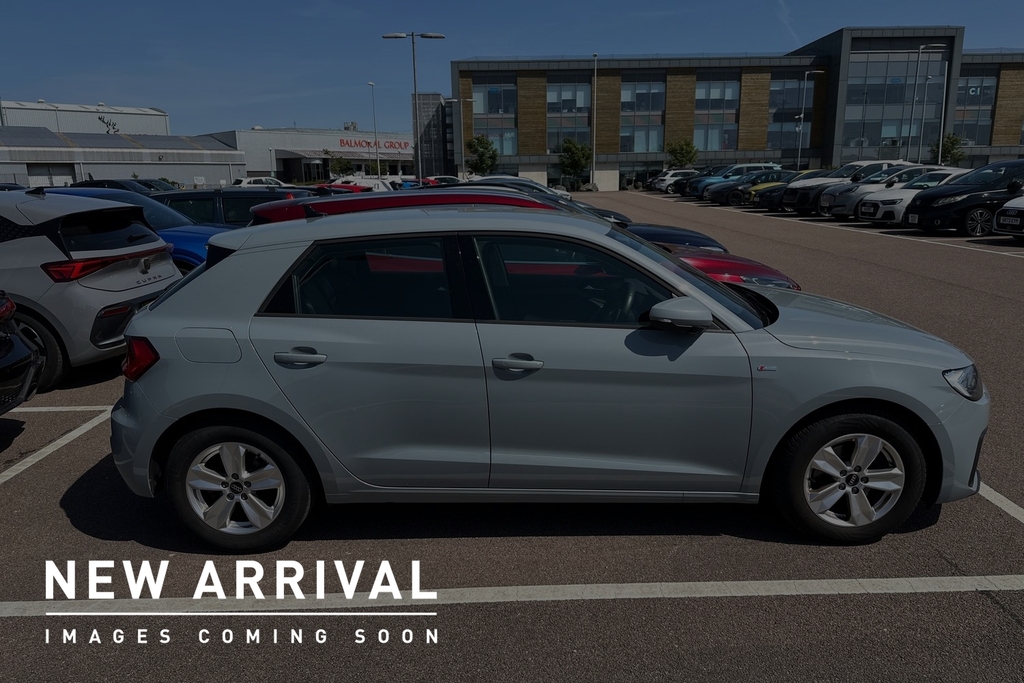 Audi A1 Technik 30 Tfsi 110 Ps 6-Speed SV72XUC Grey #4