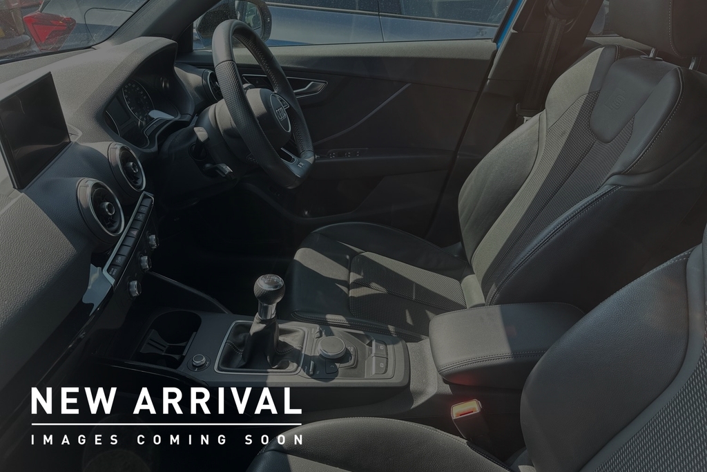 Audi Q2 Black Edition 35 Tfsi 150 Ps 6-Speed Blue #2