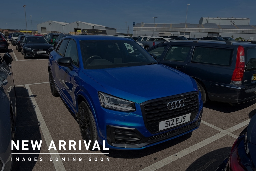 Audi Q2 Black Edition 35 Tfsi 150 Ps 6-Speed Blue
