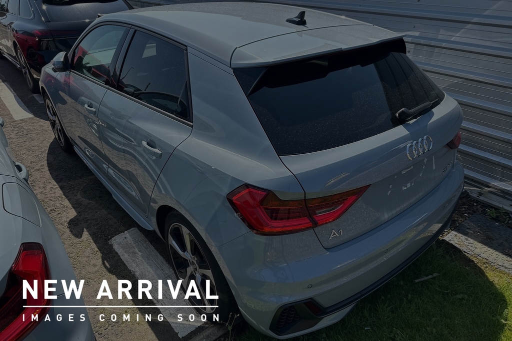 Audi A1 S Line 25 Tfsi 95 Ps 5-Speed SR22FOF Grey #2