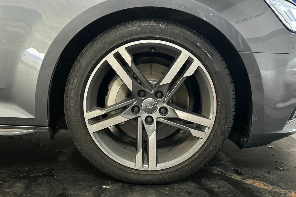 Audi A4 Tdi Sport Black #15