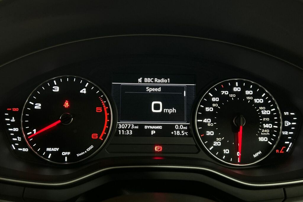 Audi A4 Tdi Sport Black #10