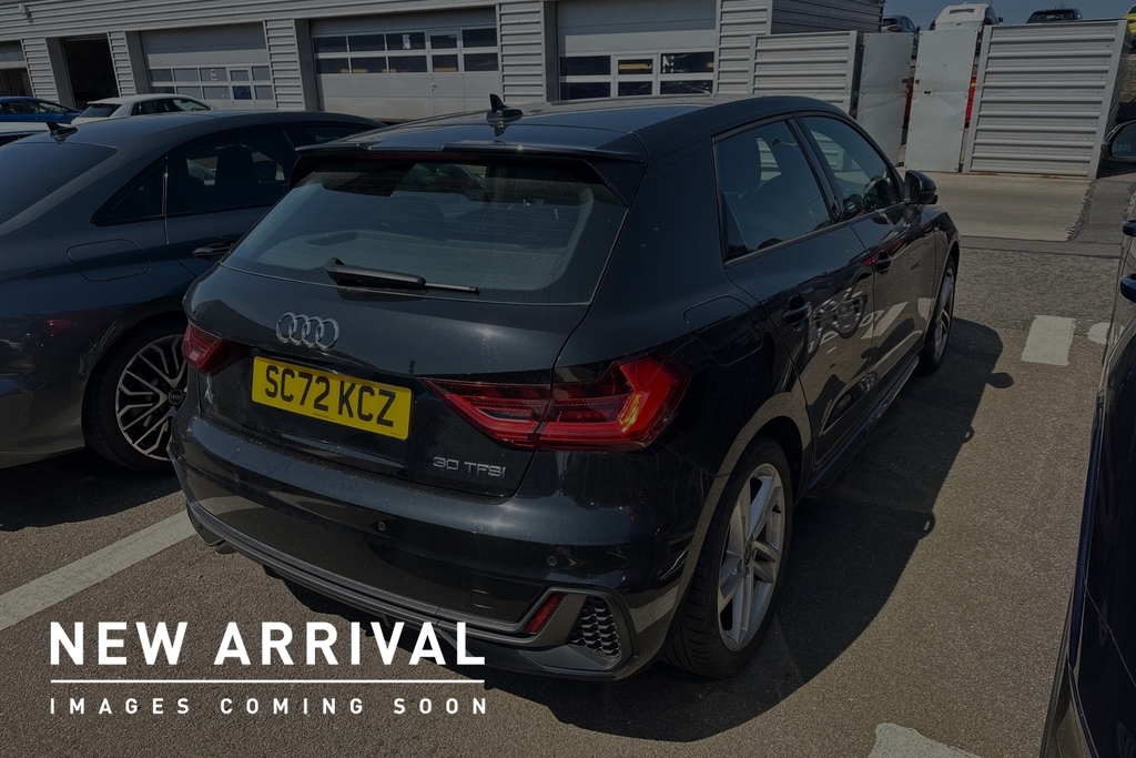 Audi A1 25 Tfsi Technik White #4