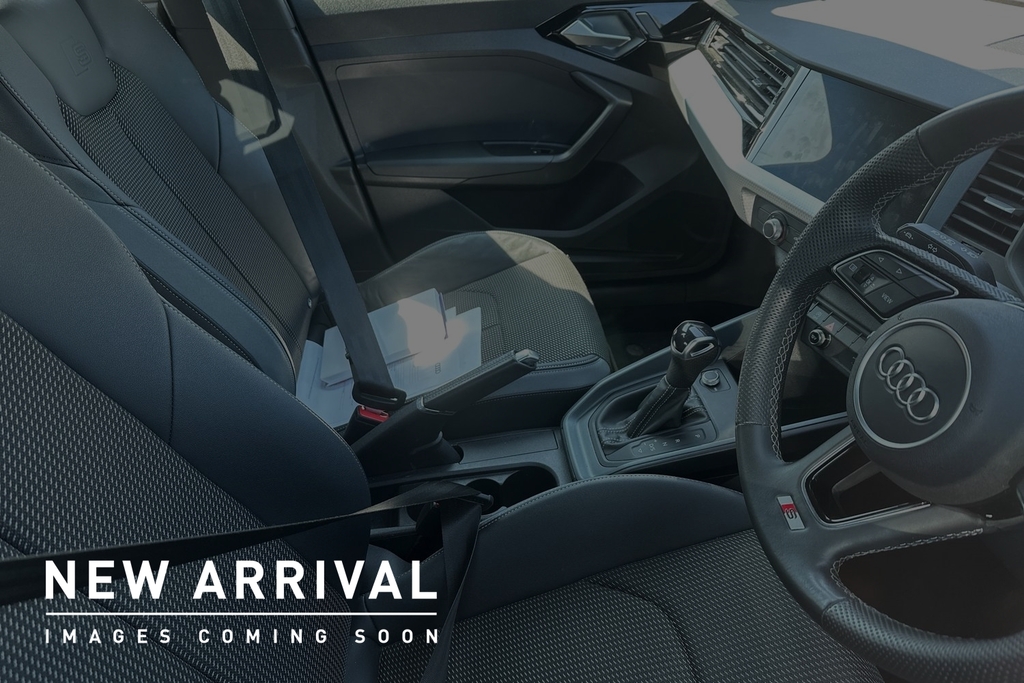 Audi A1 25 Tfsi Technik White #2
