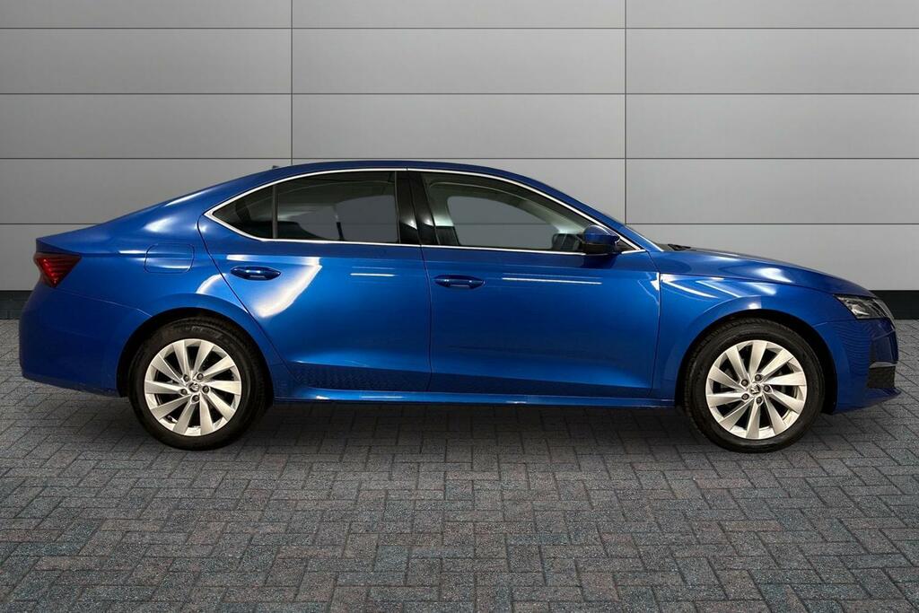 Skoda Octavia 2.0 Tdi 150 First Edition Dsg Blue #4