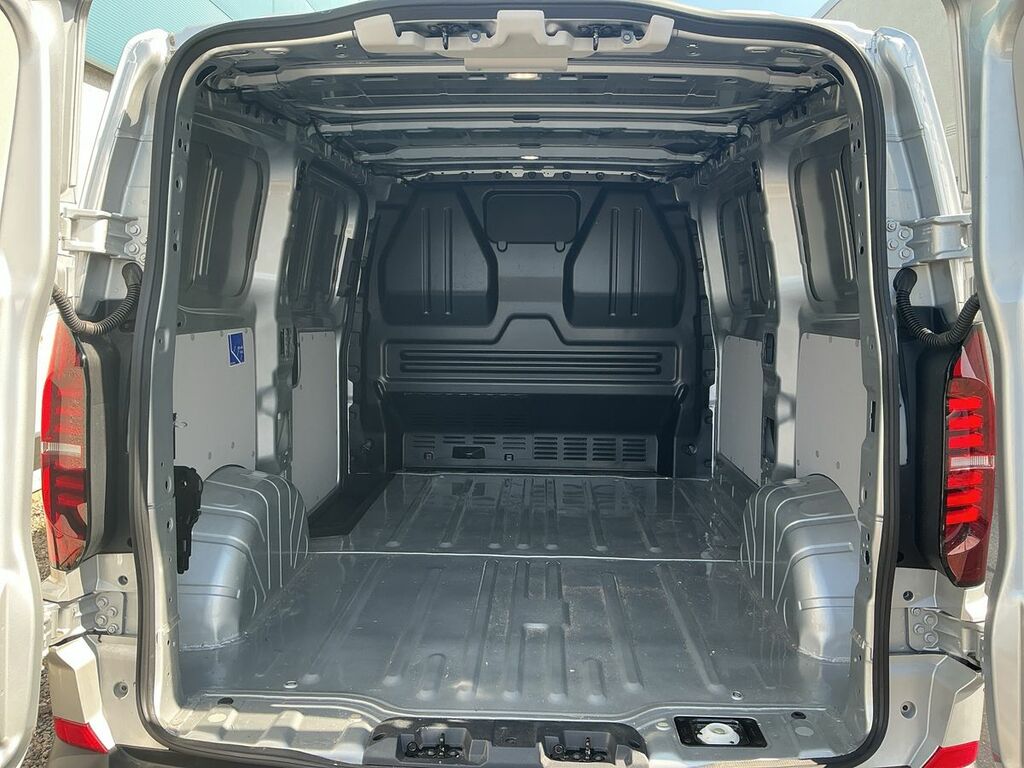 Volkswagen Transporter Commerce Plus #11