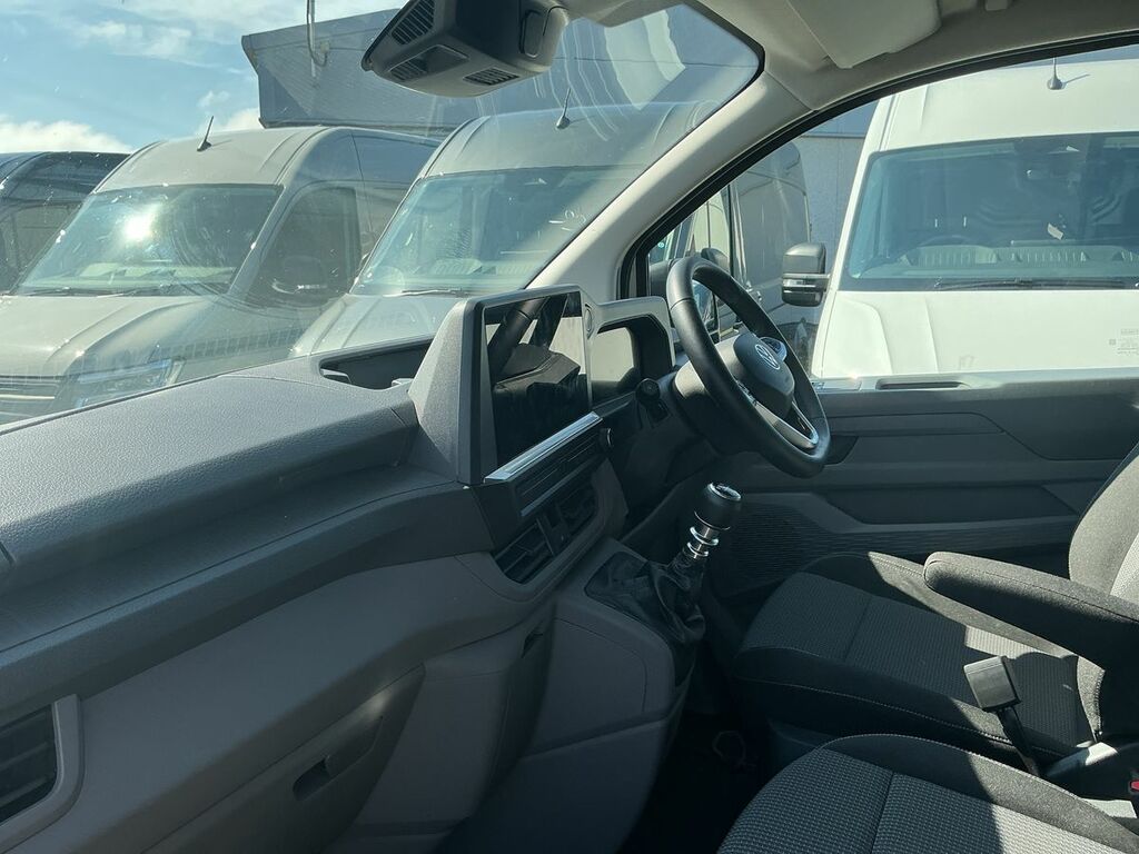 Volkswagen Transporter Commerce Plus #16