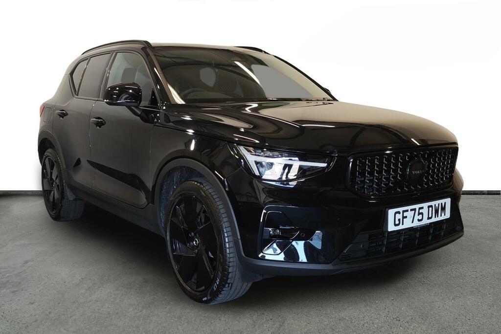Volvo XC40 2.0 B4p Plus Black Edition Black
