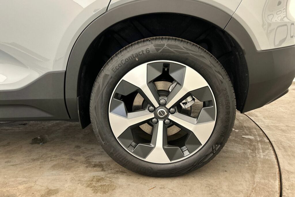 Volvo XC40 Plus, B3 Mild Hybrid, Dark Grey #5