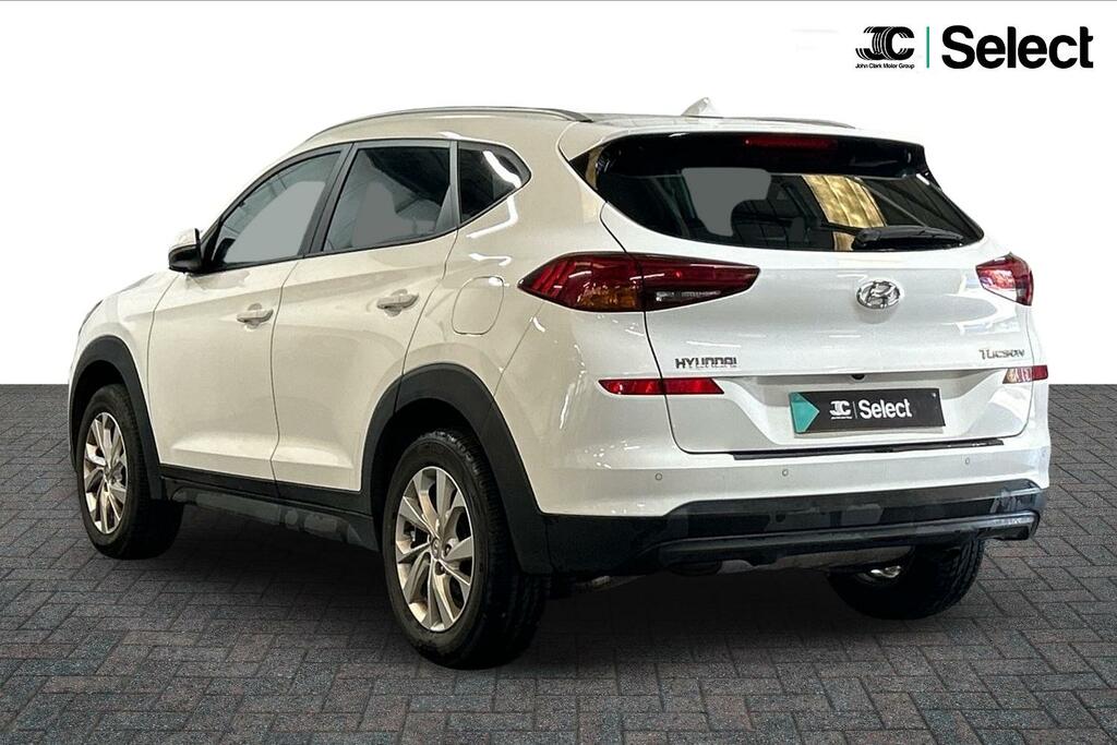 Hyundai Tucson 1.6 Gdi Se Nav Euro 6 Ss White #4