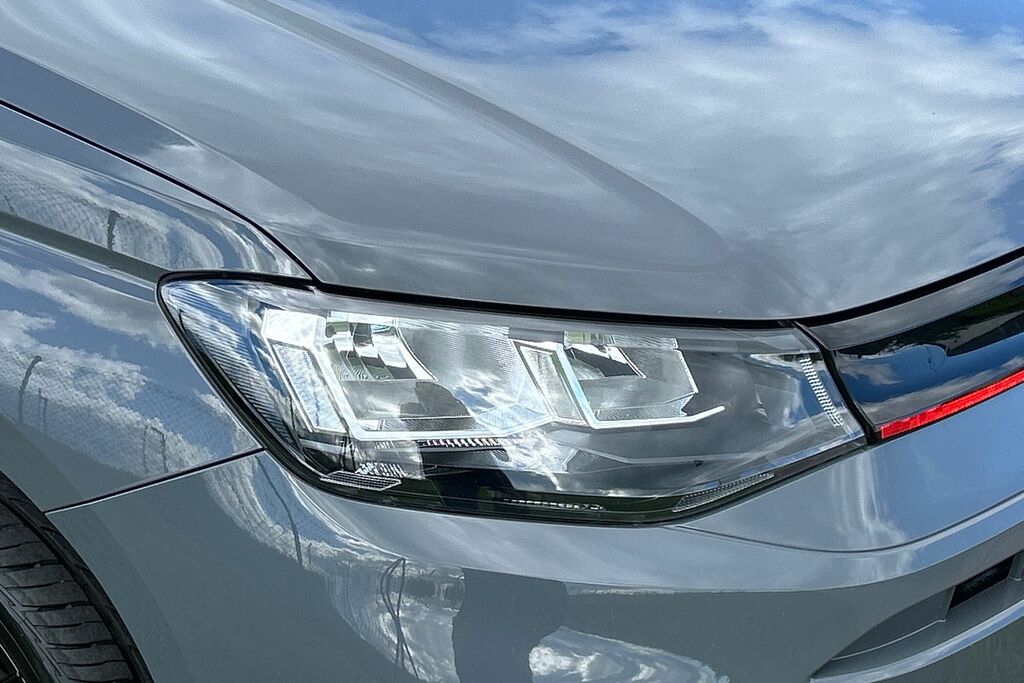 Volkswagen Caddy Commerce White #18