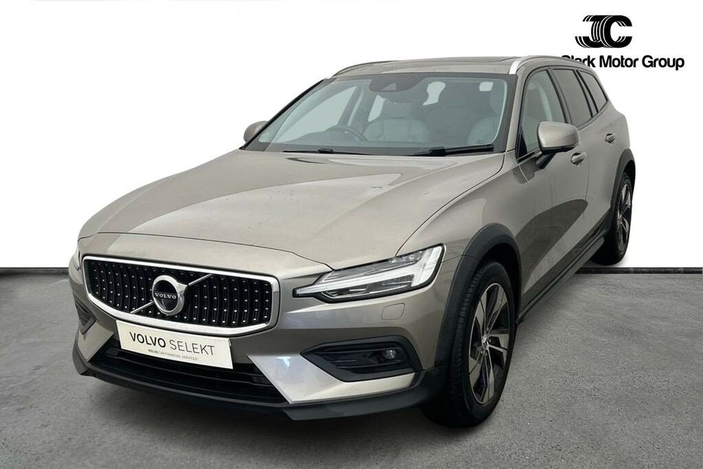 Volvo V60 D4 R-design White #9