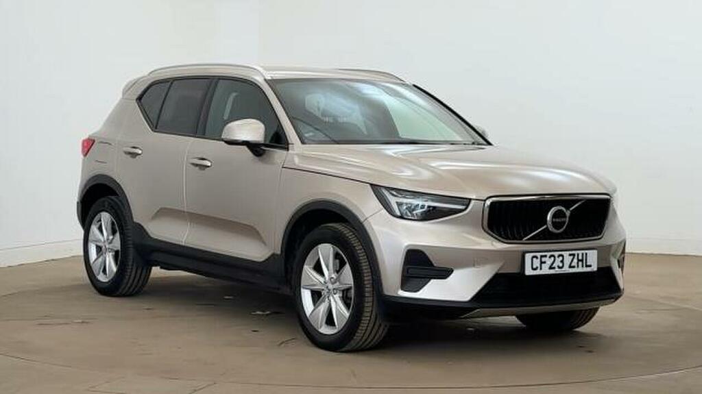 Volvo XC40 2.0 B3p Core Gold
