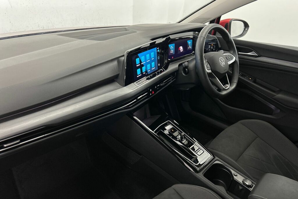 Volkswagen Golf 1.5 Etsi 150 Style Dsg SW73HXD Red #2