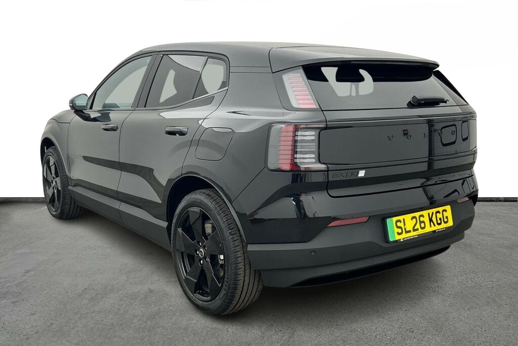 Volvo EX30 Black Edition Plus, Single Motor Extended Range, E Black #3