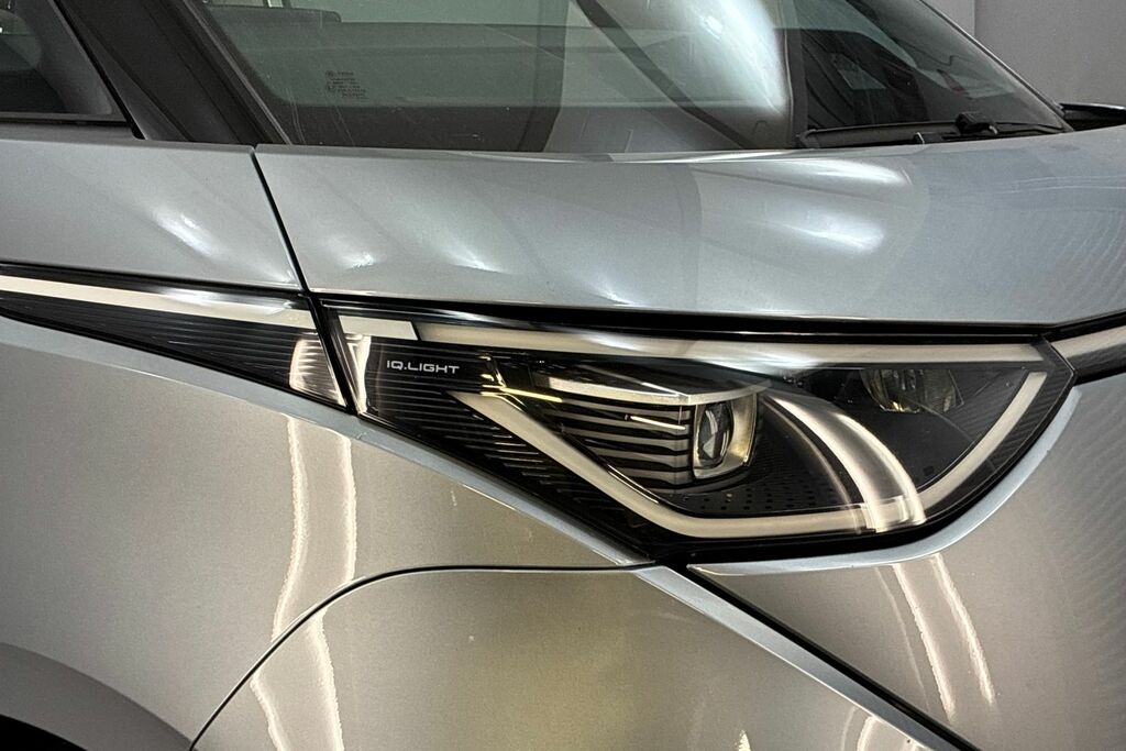 Volkswagen ID.Buzz Commerce Plus White #16