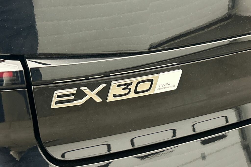 Volvo EX30 Plus, Single Motor Extended Range, Blue #24