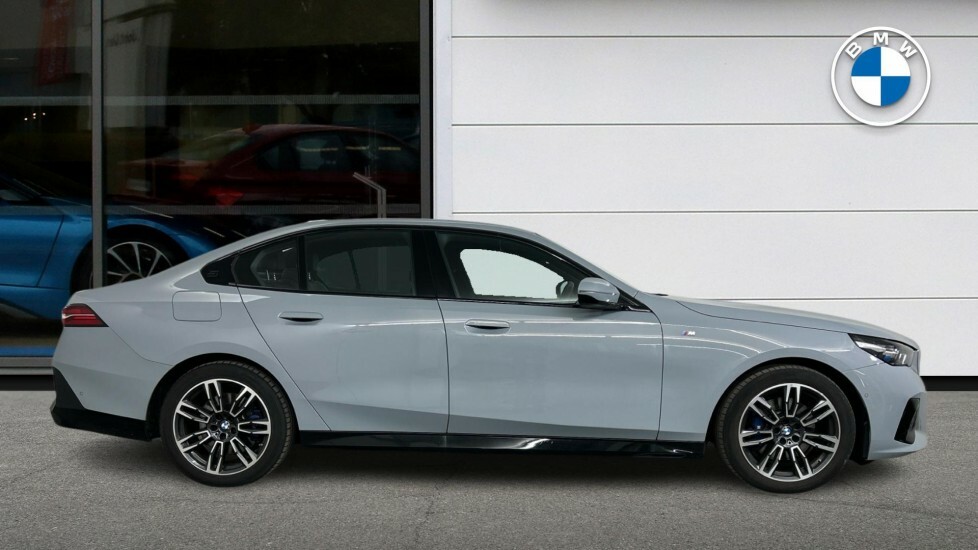 BMW 5 Series 2.0 520I Mht M Sport Steptronic Euro 6 Ss Grey #3