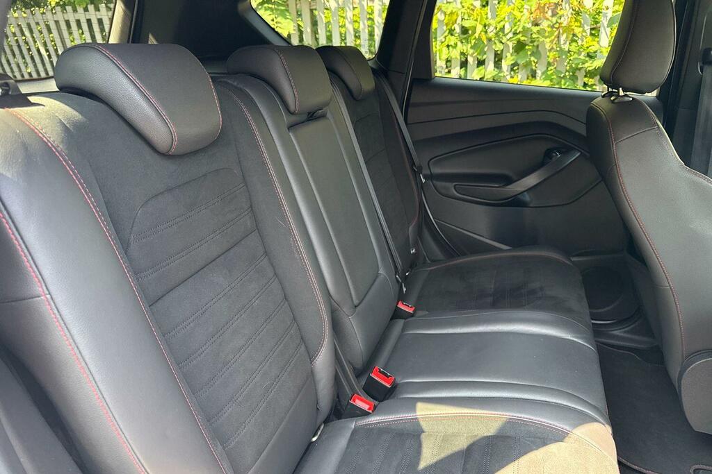 Ford Kuga Titanium White #17