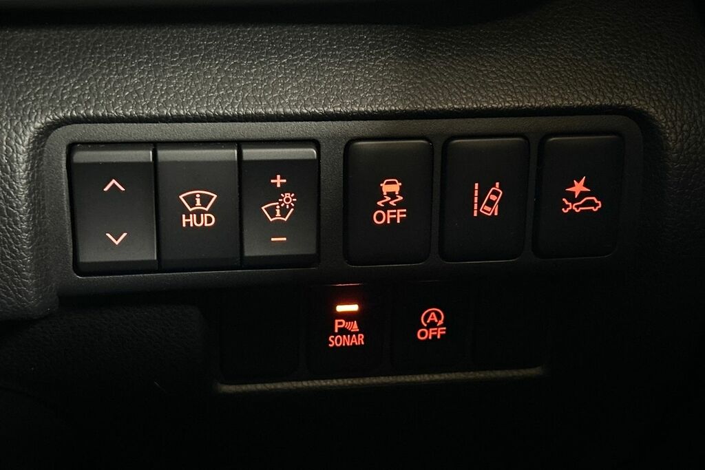 Mitsubishi Eclipse Cross Cross First Ed 4X Red #22