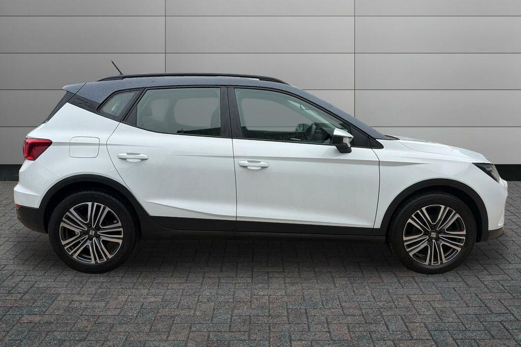 Seat Arona 1.0 Tsi Se Technology White #4