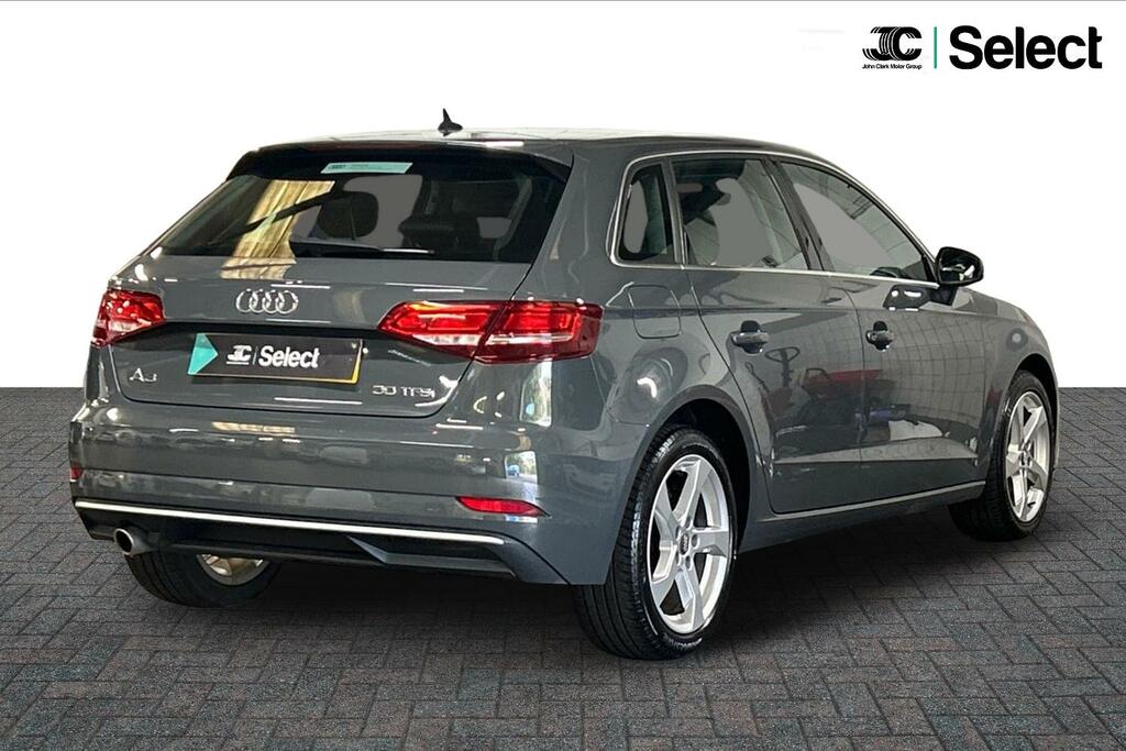 Audi A3 1.6L Sport White #2