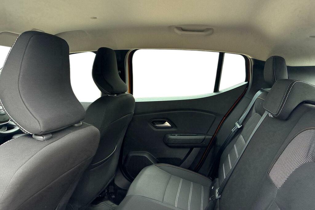Dacia Sandero Stepway Essential White #9