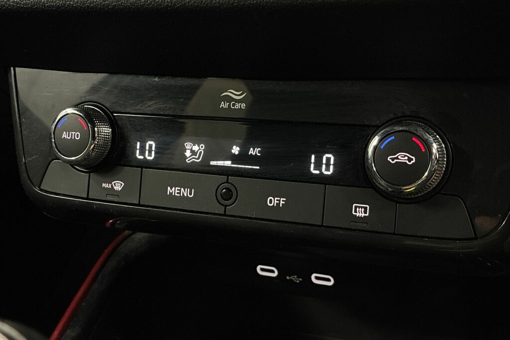 Skoda Fabia Hatchback Black #17