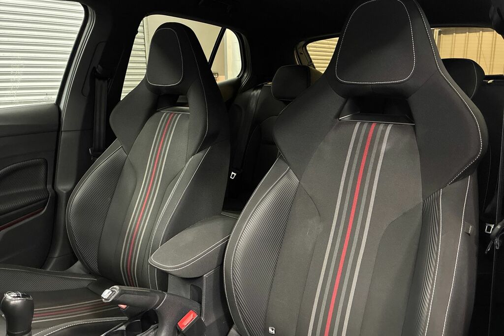 Skoda Fabia Hatchback Black #16