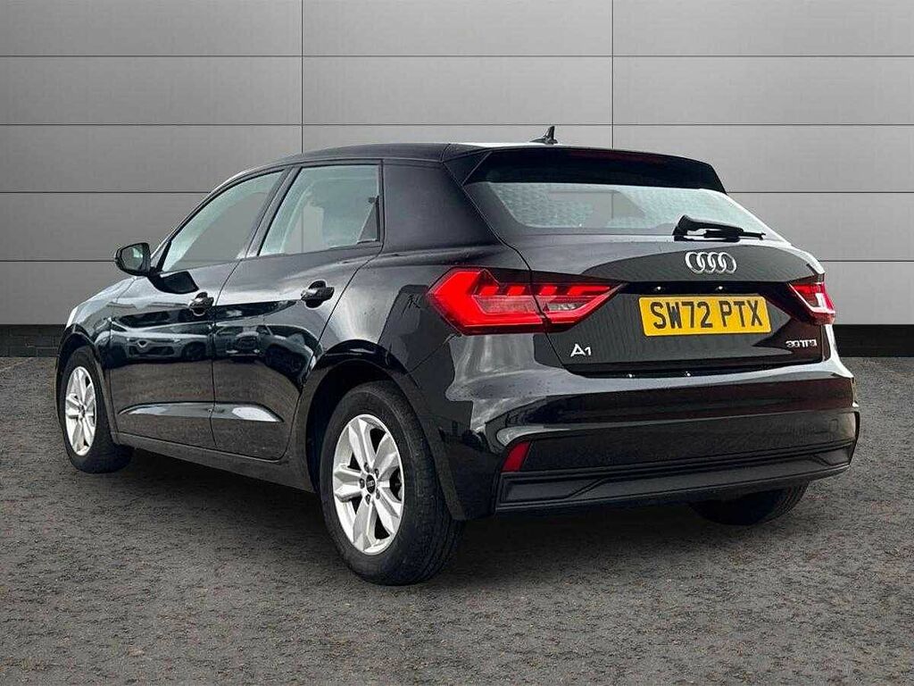 Audi A1 Technik 30 Tfsi 110 Ps 6-Speed SW72PTX Black #3