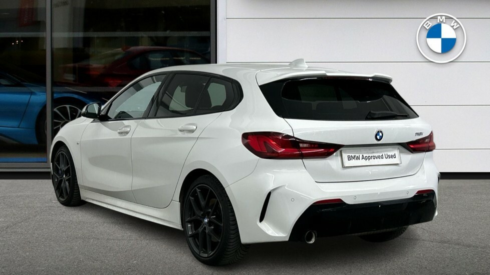BMW 1 Series 118I M Sport White #2