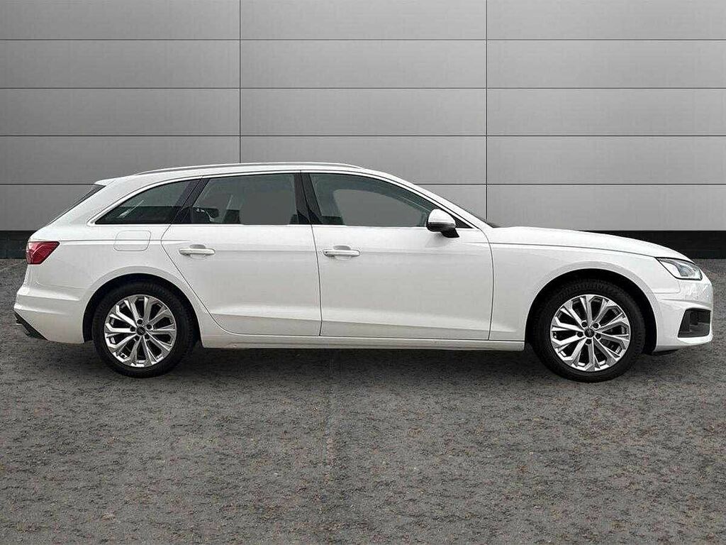 Audi A4 Avant Avant Technik 35 Tdi 163 Ps S Tronic White #4