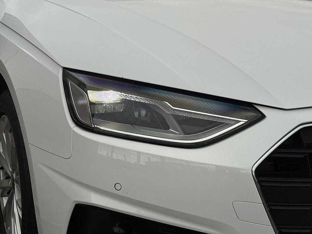 Audi A4 Avant Black Edition Grey #18