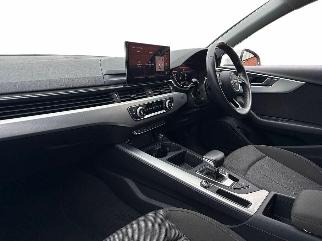 Audi A4 Avant Avant Technik 35 Tdi 163 Ps S Tronic White #2