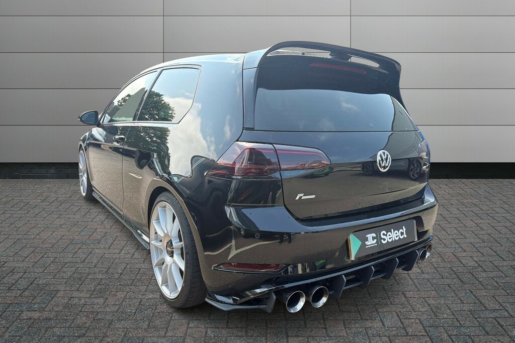 Volkswagen Golf 2.0 Tsi 300 R 4Motion Dsg Black #3