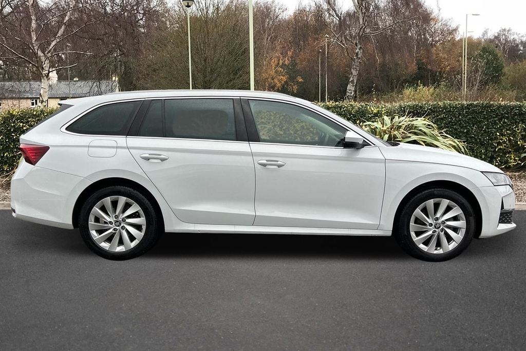 Skoda Octavia 2.0 Tdi 150 Se L Dsg White #4