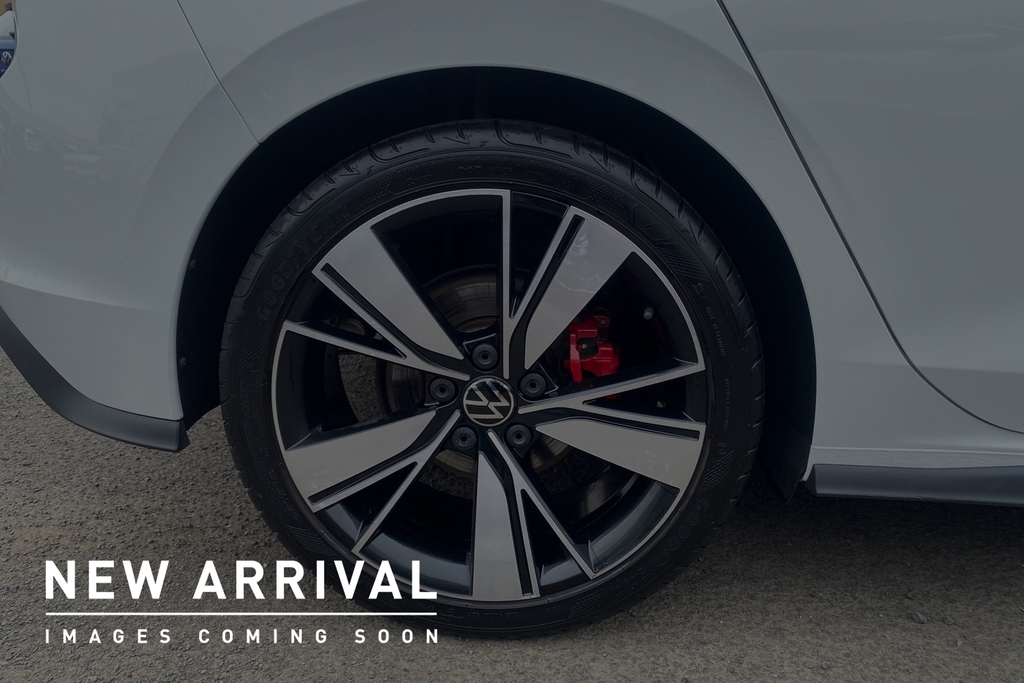 Volkswagen Golf Hatchback Black #5
