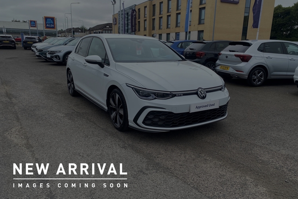 Volkswagen Golf Hatchback Black #1