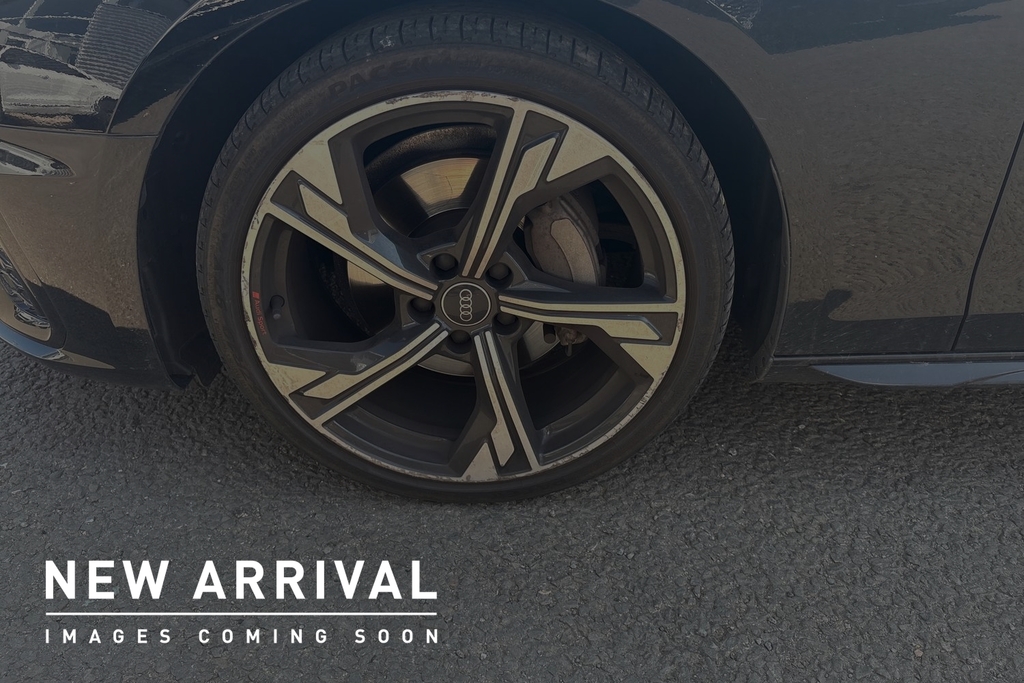 Audi A4 Avant Avant Black Edition 40 Tfsi 204 Ps S Tronic Black #5