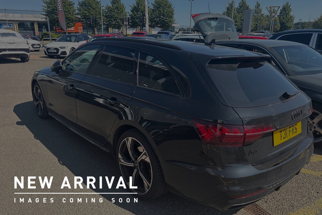 Audi A4 Avant Avant Black Edition 40 Tfsi 204 Ps S Tronic Black #3
