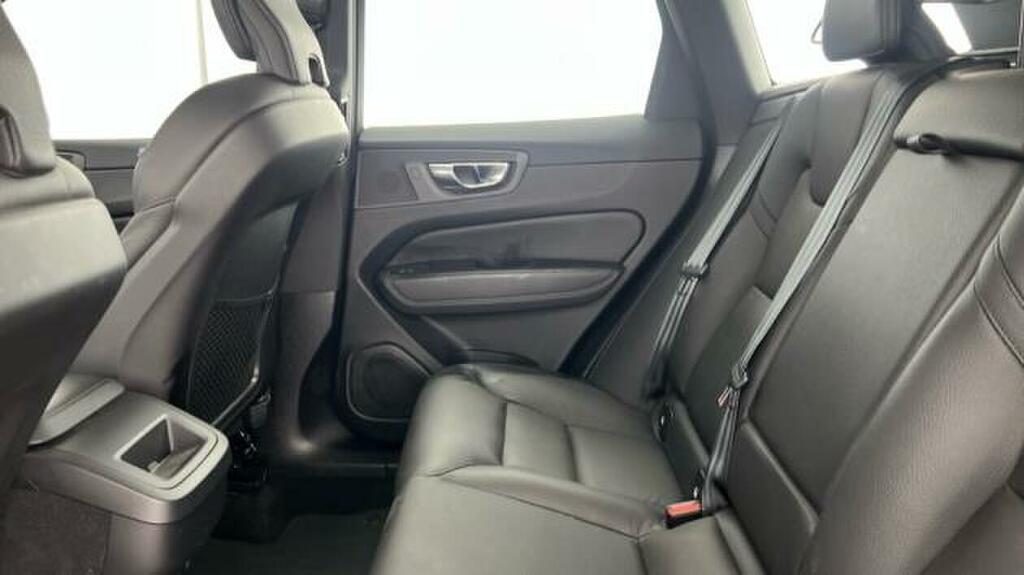 Volvo XC60 Core Black #7