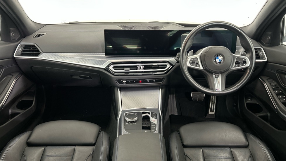 BMW 3 Series 320I M Sport Saloon SV24XAU Grey #4