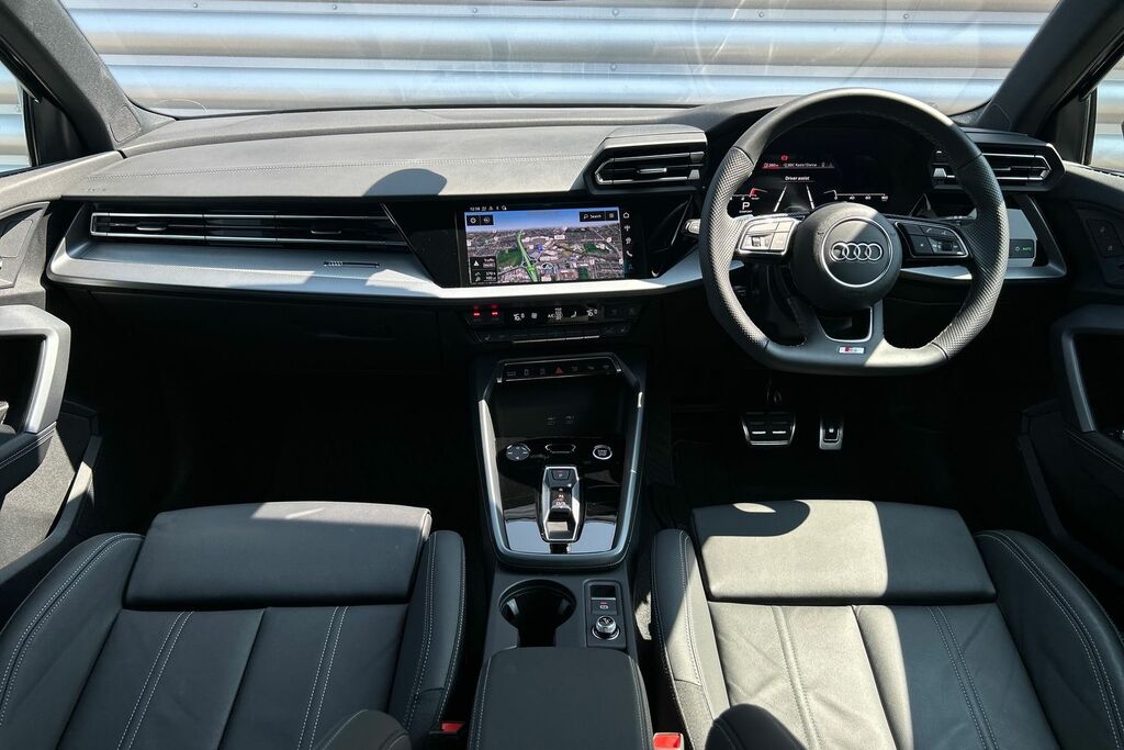 Audi A3 1.5 Tfsi E 204 S Line S Tronic Tech Pack White #10