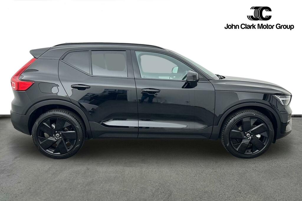 Volvo XC40 Black Edition Plus, B3 Mild Hybrid, Black #4